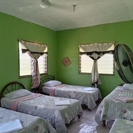 Mulu D Cave Homestay Kültér fotó