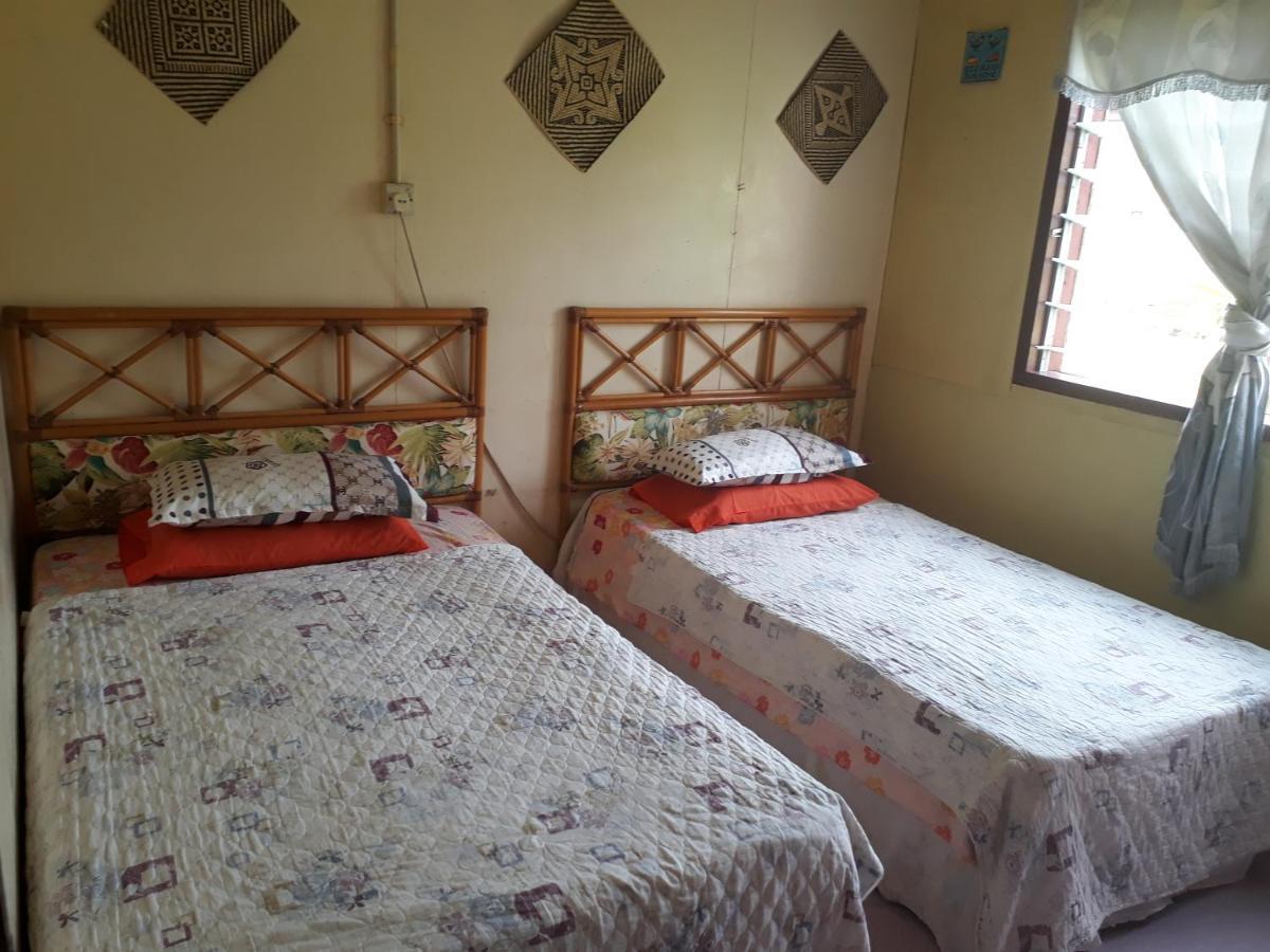 Mulu D Cave Homestay Kültér fotó